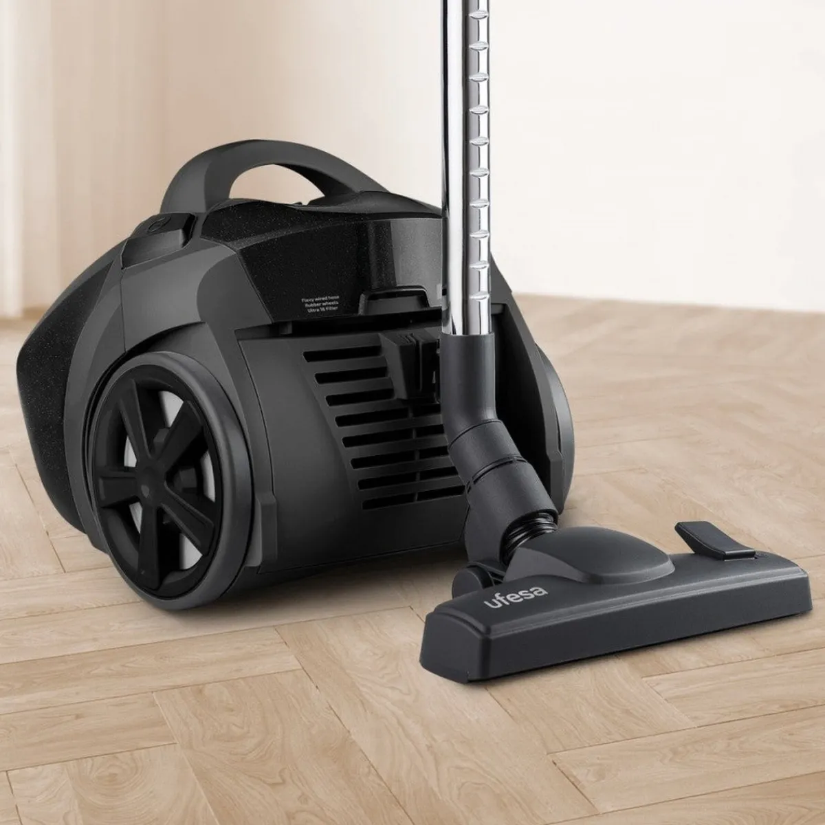 Ufesa Aspirador con bolsa Antek