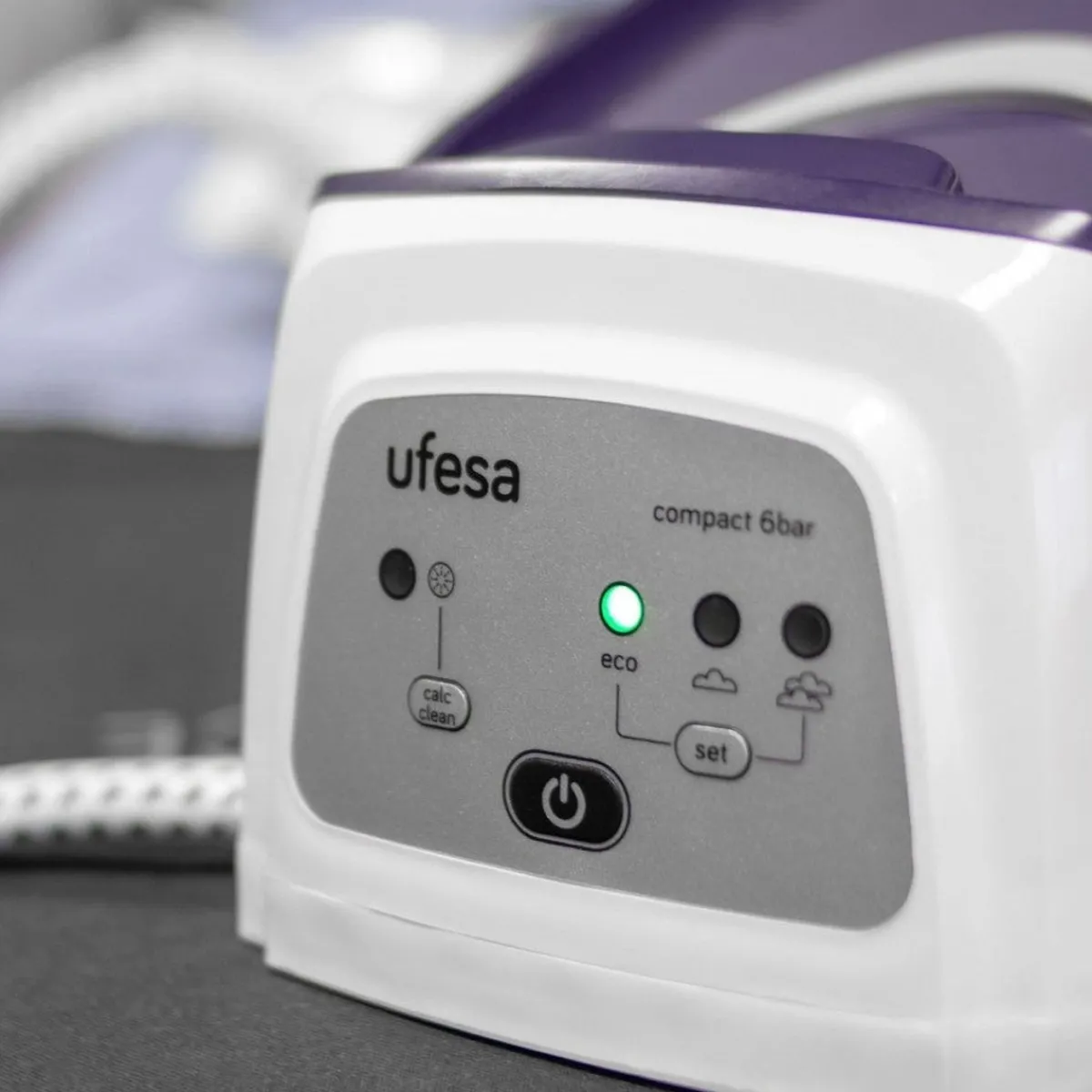 Ufesa Centro de planchado PL2450 Compact