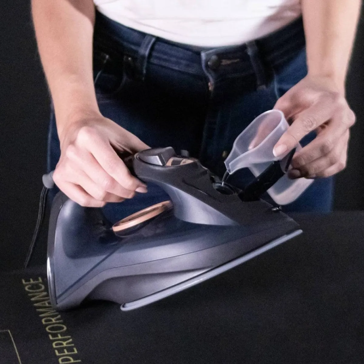 Ufesa Plancha de vapor ligera PV1100C Daily
