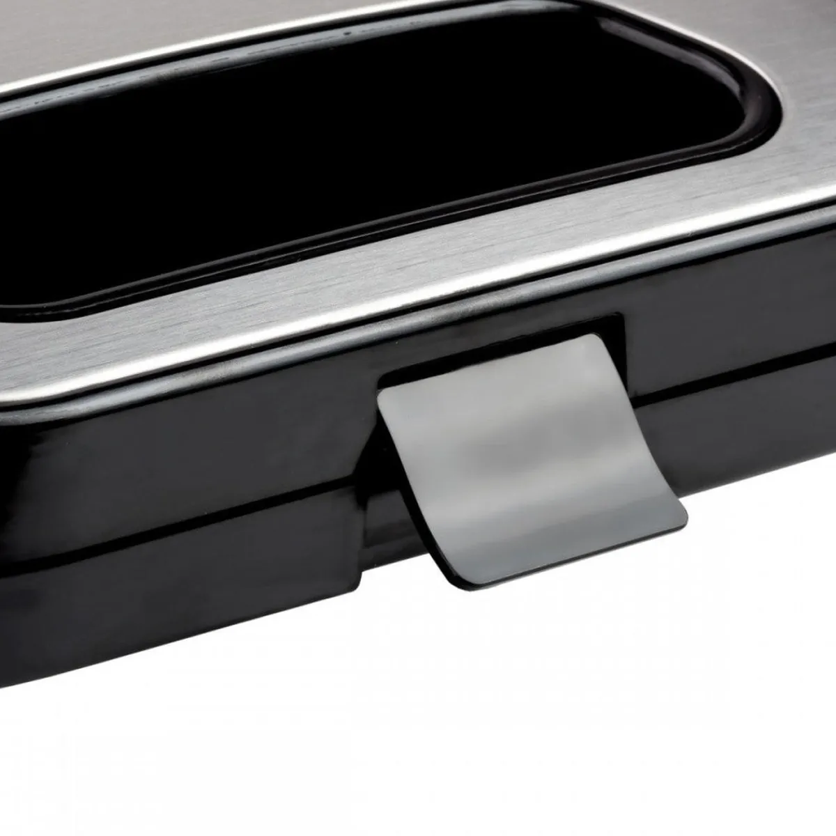 Ufesa Sandwichera Delish SW7870 Inox. 900W